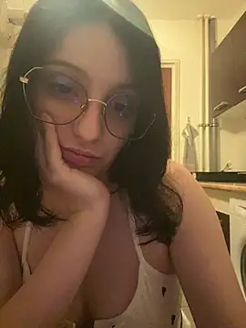 Alicexxvip online show from 3, 8, 2026