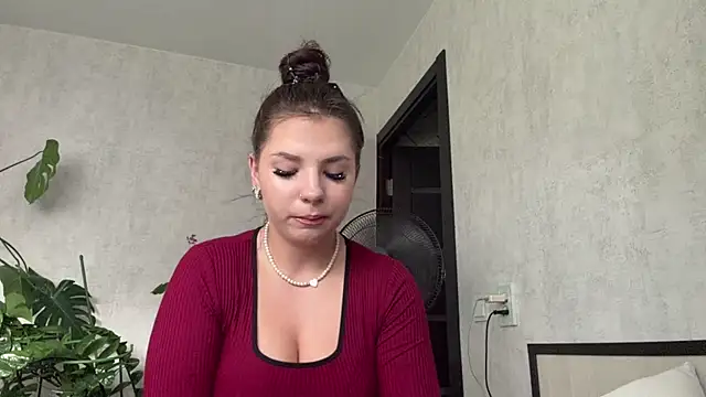 VernitaGruenhagen online show from 3, 8, 2026