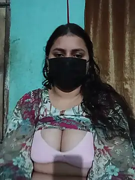 Subrina100 online show from 4, 8, 2026