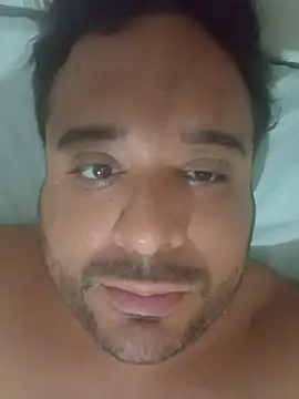 Snapshot of Rodrigo_Pau_Grosso chatting on 2, 8, 2026 Rodrigo Pau Grosso online show from 2, 8, 2026