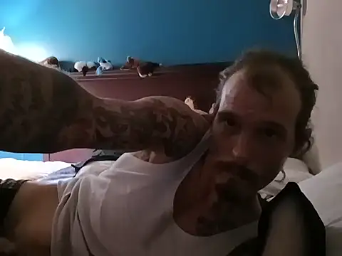 Wildfreakxxwolf online show from 3, 8, 2026