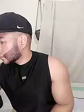 Snapshot of noamkamartinez chatting on 6, 8, 2026 noamkamartinez online show from 6, 8, 2026