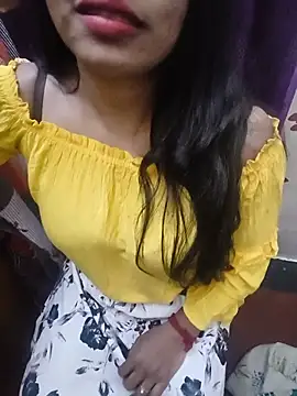 Snapshot of Cute_leeza chatting on 7, 8, 2026 Cute leeza online show from 7, 8, 2026