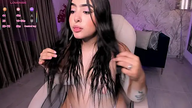 Jadee Carter online show from 7, 8, 2026