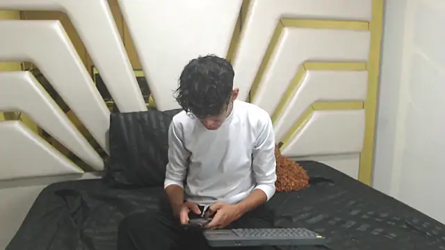 Snapshot of Aldo_Golden chatting on 5, 8, 2026 Aldo Golden online show from 5, 8, 2026