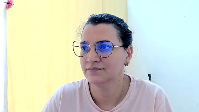 MARILYN GARCIA online show from 25, 10, 2025