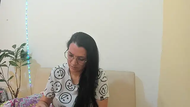 MARILYN GARCIA online show from 22, 4, 2026