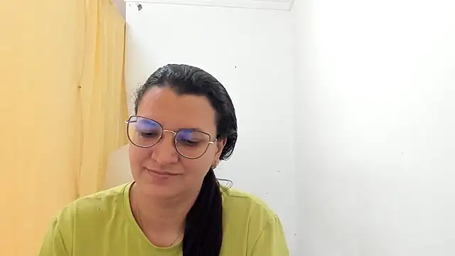 MARILYN GARCIA online show from 23, 10, 2025