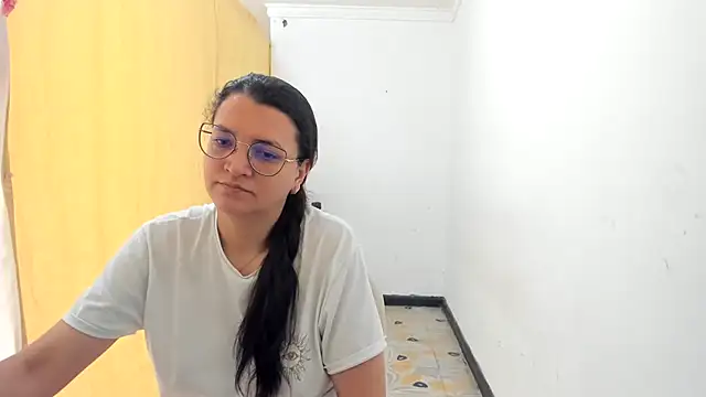 MARILYN GARCIA online show from 26, 10, 2025