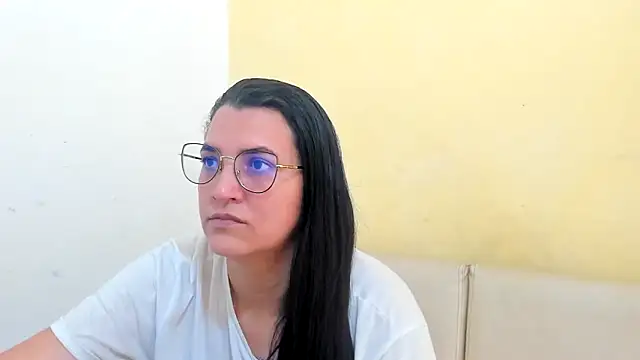 MARILYN GARCIA online show from 28, 3, 2026