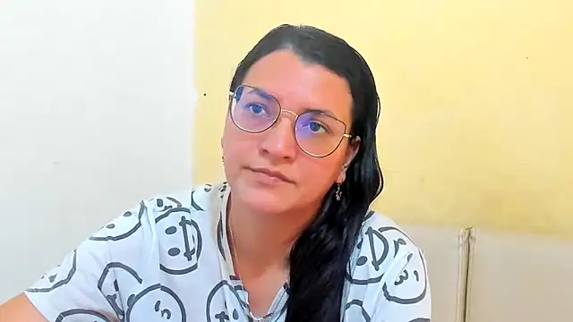 MARILYN GARCIA online show from 9, 4, 2026