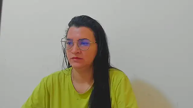 MARILYN GARCIA online show from 1, 12, 2025