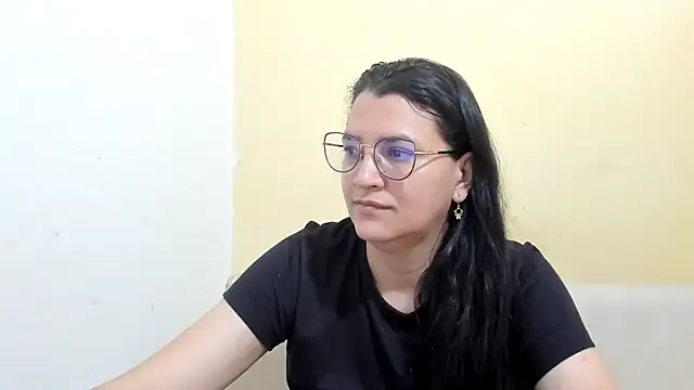 MARILYN GARCIA online show from 8, 2, 2026