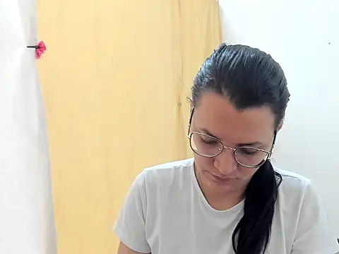 MARILYN GARCIA online show from 24, 10, 2025