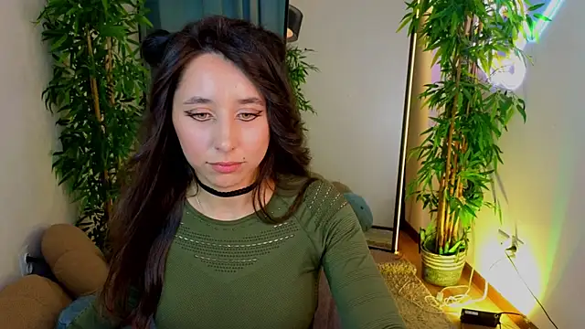 KiraNoir    online show from 5, 8, 2026