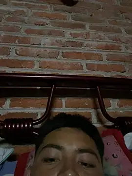 Snapshot of eduardo_06 chatting on 5, 8, 2026 eduardo 06 online show from 5, 8, 2026