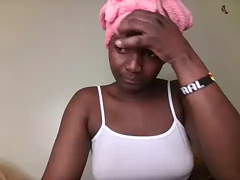 Snapshot of ebony_girlie chatting on 5, 8, 2026 ebony girlie online show from 5, 8, 2026