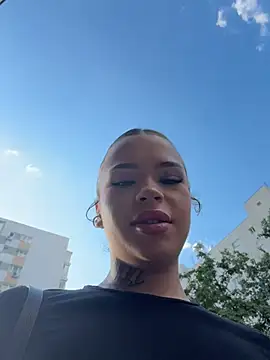 nickybenzz online show from 6, 8, 2026