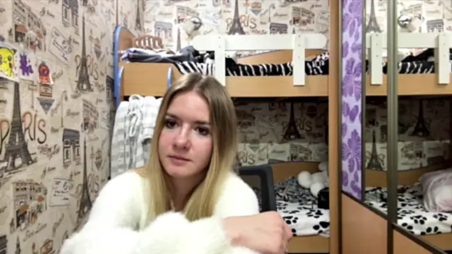 Snapshot of babycuteshy chatting on 8, 8, 2026 babycuteshy online show from 8, 8, 2026
