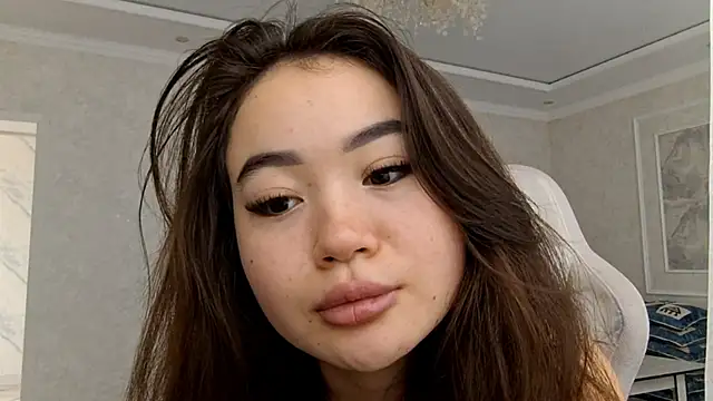 Lolapennyto online show from 8, 8, 2026