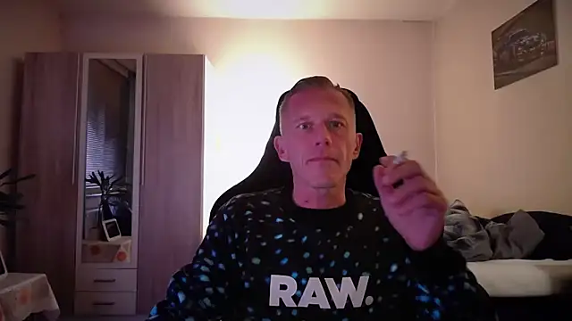Snapshot of slaveboy2016@xh chatting on 5, 10, 2025 slaveboy2016xh online show from 5, 10, 2025