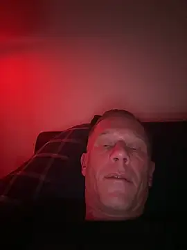 Snapshot of slaveboy2016@xh chatting on 4, 1, 2025 slaveboy2016xh online show from 4, 1, 2025