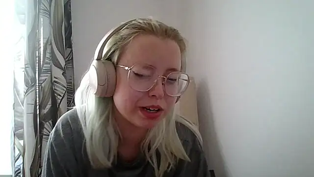 MaddieTeen online show from 7, 8, 2026