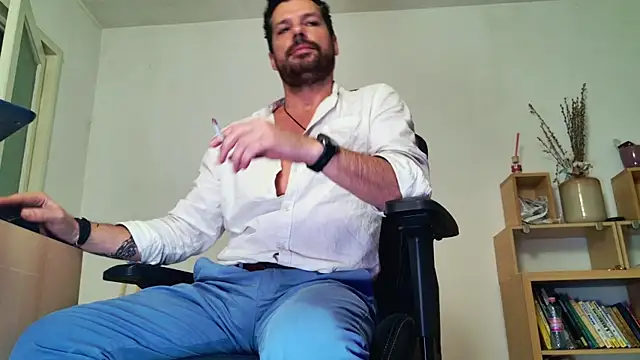 Snapshot of ChrisKox chatting on 29, 4, 2026 ChrisKox online show from 29, 4, 2026