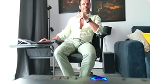 Snapshot of ChrisKox chatting on 30, 6, 2026 ChrisKox online show from 30, 6, 2026