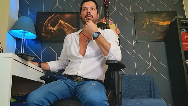 Snapshot of ChrisKox chatting on 10, 10, 2025 ChrisKox online show from 10, 10, 2025