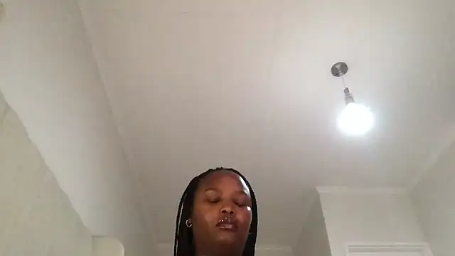 xBUSTY CANDYx online show from 28, 2, 2026