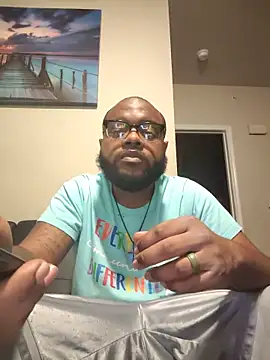 Snapshot of BigHunchoDick chatting on 13, 6, 2026 BigHunchoDick online show from 13, 6, 2026