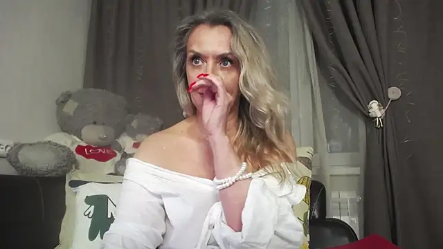 Alessandra92 online show from 29, 7, 2026
