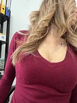 sexylenia online show from 11, 3, 2026