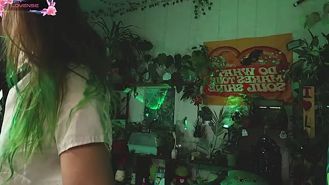 Snapshot of Dead_Butterfly chatting on 2, 11, 2025 Dead Butterfly online show from 2, 11, 2025