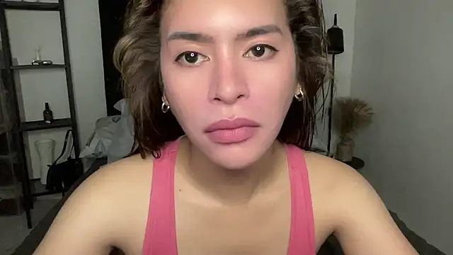 Snapshot of your_bianca69 chatting on 23, 4, 2026 your bianca69 online show from 23, 4, 2026