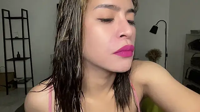 Snapshot of your_bianca69 chatting on 13, 5, 2026 your bianca69 online show from 13, 5, 2026