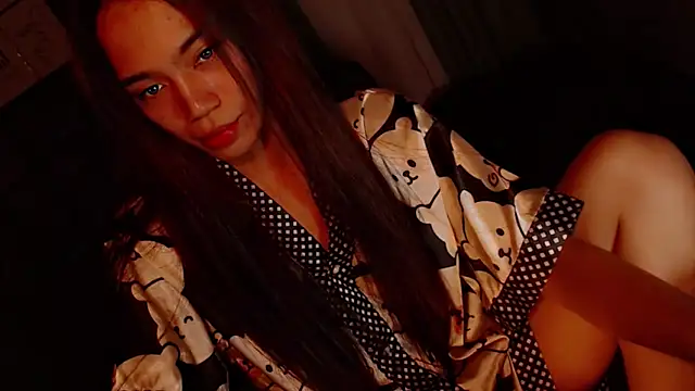 FlexibleYassi online show from 5, 12, 2025