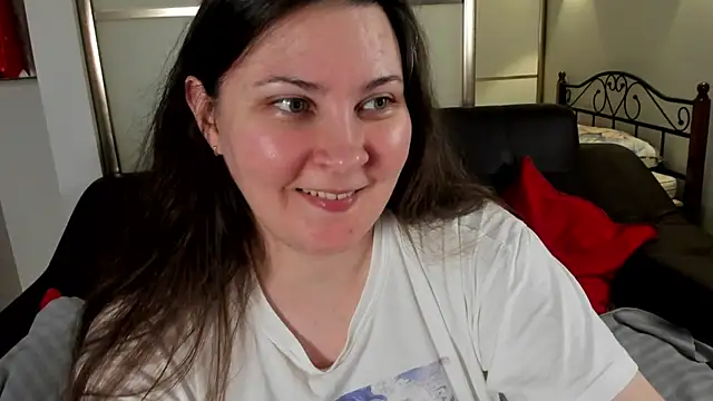 MarySwon online show from 25, 2, 2025