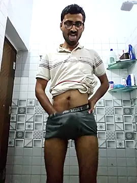 Snapshot of krishna8035 chatting on 30, 11, 2025 krishna8035 online show from 30, 11, 2025