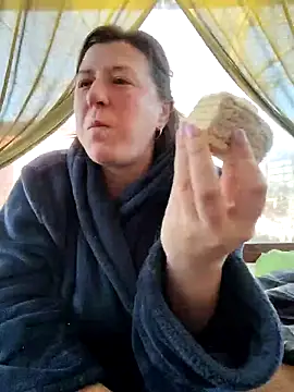 Natali UA online show from 5, 4, 2026