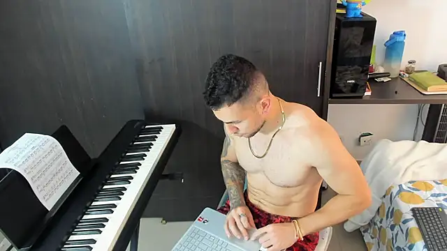 logan smith online show from 3, 11, 2025