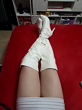 JulietteMaitresse online show from 30, 3, 2026