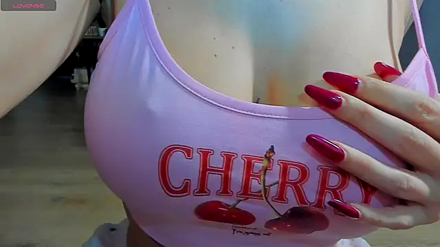 Snapshot of PinkyisHere chatting on 21, 11, 2025 PinkyisHere online show from 21, 11, 2025