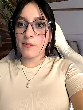 IsabelaGomez online show from 29, 1, 2025