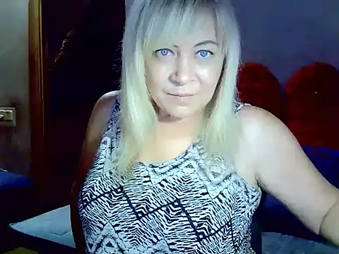 Snapshot of AgoniA7 chatting on 29, 11, 2025 AgoniA7 online show from 29, 11, 2025