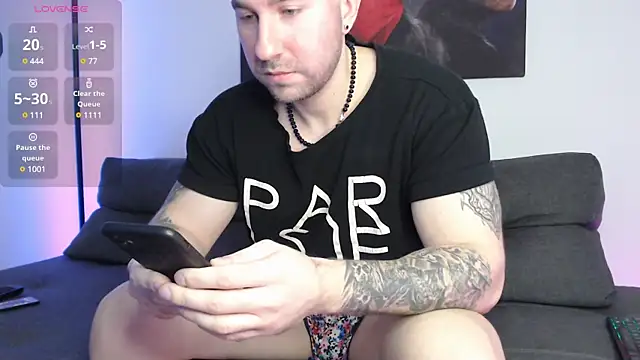 Snapshot of Lucky_Ly chatting on 19, 1, 2025 Lucky Ly online show from 19, 1, 2025
