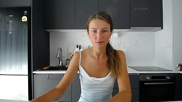 Snapshot of _Anna_Shine_ chatting on 7, 3, 2026 Anna Shine online show from 7, 3, 2026