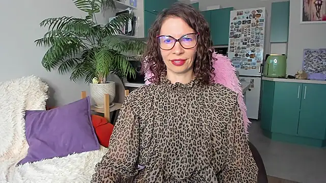 Snapshot of ChristinaGlory chatting on 31, 5, 2026 ChristinaGlory online show from 31, 5, 2026
