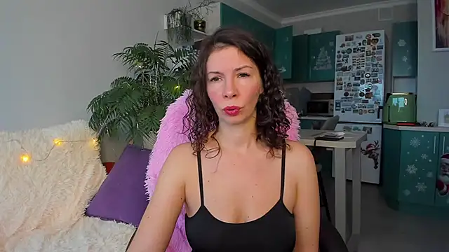 ChristinaGlory online show from 11, 1, 2026